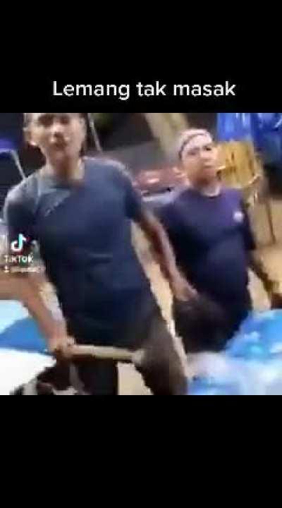 Lemang tak masak....tapi boleh kot bincang elok-elok....