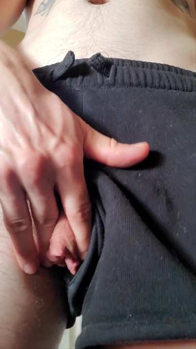 Need a goon buddy 😩