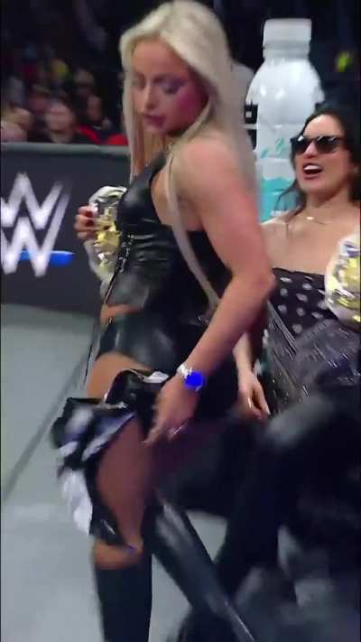 While ringside on Smackdown last week via IG 4-17-2025