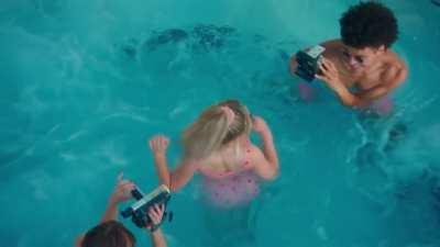 Sabrina Carpenter & Joey King