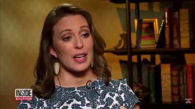 Doctor spots cancer on someone on TV and then takes the time to reach out to her