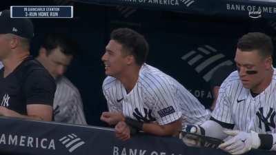[Highlight] [Highlight] Giancarlo hits a Stantonian 3 run bomb to give the Yankees a 5-2 lead