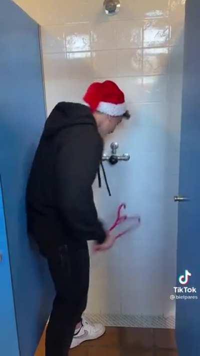 Found this masterpiece on tiktok