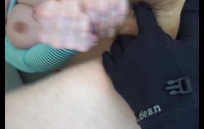 pulling it out all over her big naturals