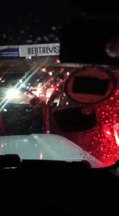 No se puede tener tanta mala suerte.