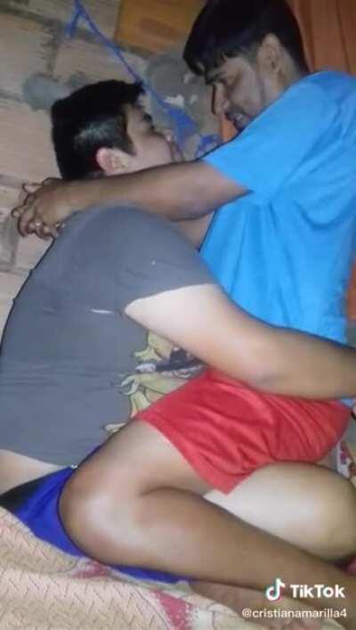 Moai captado con cristian gonzales