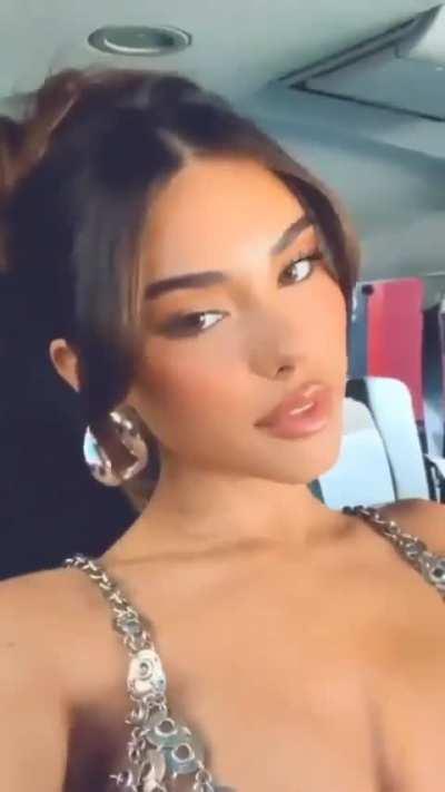 Madison Beer is a perfect fuckdoll