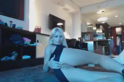 Hayley Ryder Getting Ready to DanceX Post -