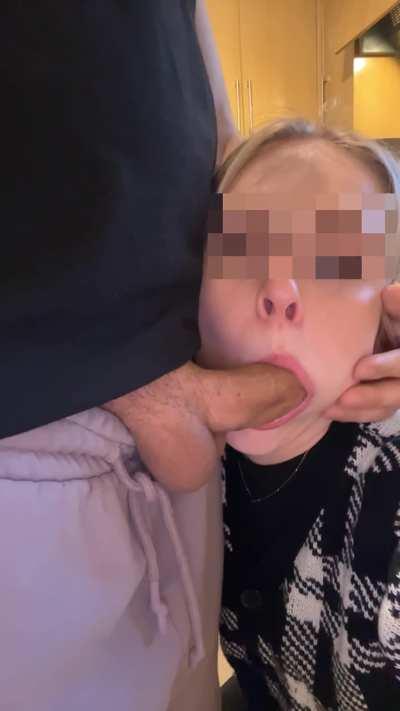 Step bro was sad about his breakup but once i found out his ex couldn’t deepthroat, he moved on pretty fast… 