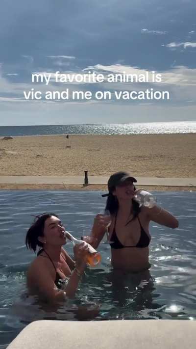 'Vic and me on vacation' | IG December 2024