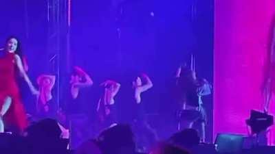 221119 BLACKPINK WORLD TOUR [BORN PINK] LOS ANGELES Day 1 | Jisoo & Camila Cabello - ‘Liar’