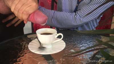 Girlfriend unknowingly drinks my cum in her coffee