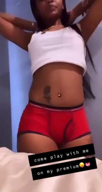 Heyy babe🥰💕for more, add me on snap sophiaave20