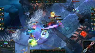 That feeling when you press R right after a beautiful Diana ultimate