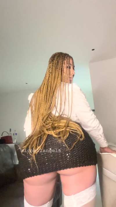 Baby, I'm irresistible and in clothes