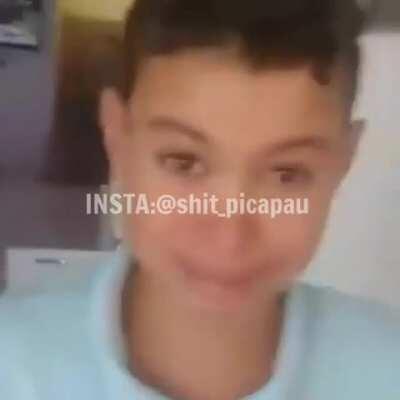 Vc pensa que eu to brincano ??