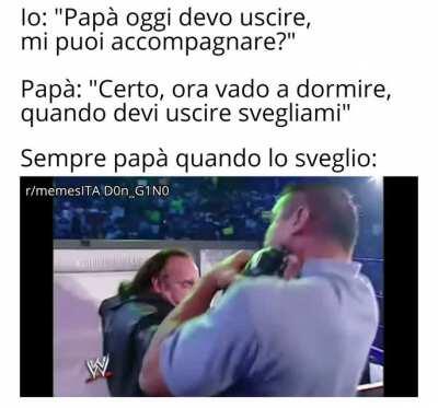 Papà mi accompagna mamma stai calmo