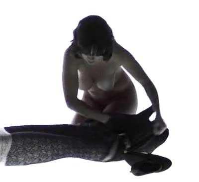 ScarJo naked jiggles