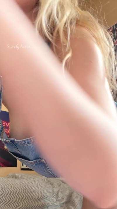 This little nip slip makes me smile :)