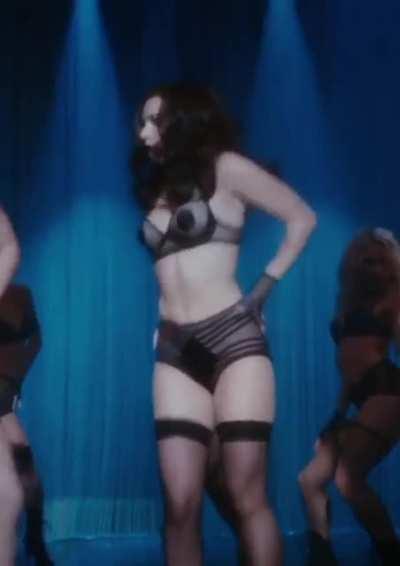 Kristen bell looks so sexy with black hair