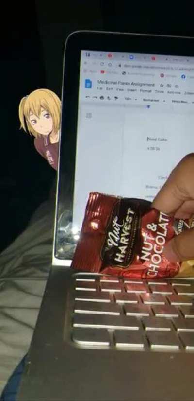 STOP TAKIN' MY SNACC!