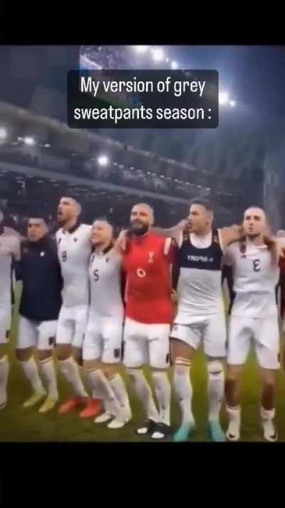 gay⚽️irl