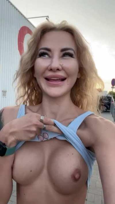 oh sorry, I didn't know you weren't single