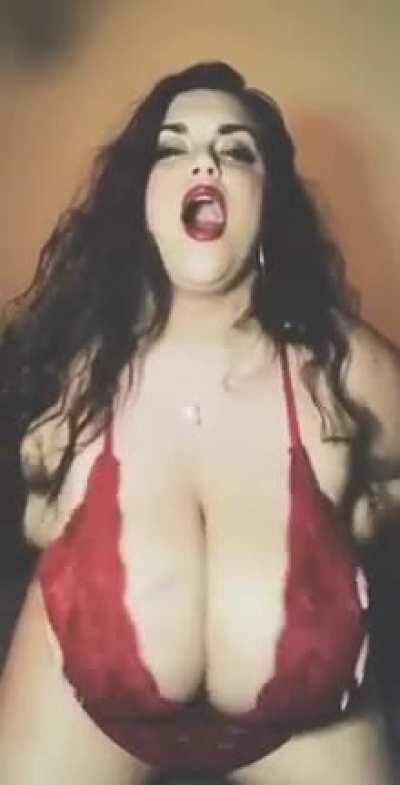 Are my tits fuckable? 💋💋