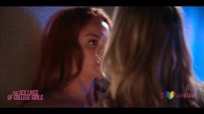 The Sex Lives of College Girls: Renee Rapp & Lex King - (s01e01) - *AI ENHANCED & NO MUSIC*