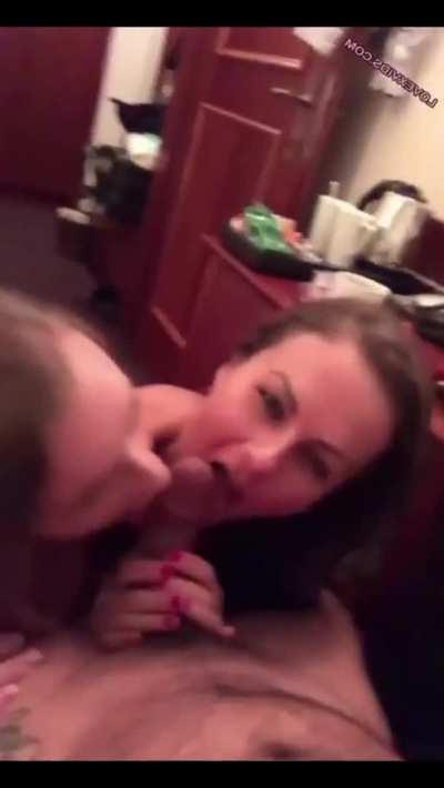 Sucking my boyfriend with my good friend [oc][ffm]