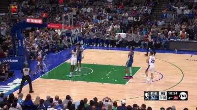 [Highlight] Sixers open the 4th with a 9-0 run and a chance to cut the deficit to single digits