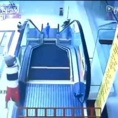 HMFT after I mess around on an escalator