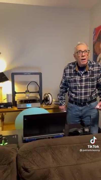 79 year old meets 3D printer