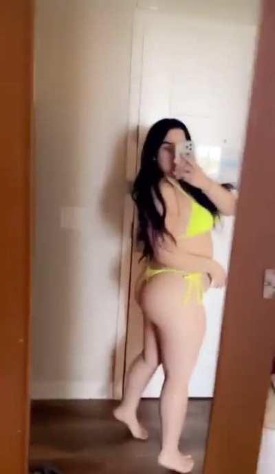 Alondra (@alondra.puebla)