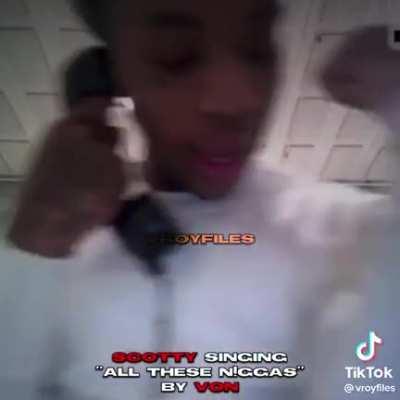 One of ATK 😈 🔫 top member singing their daddy song (king von) free scotty 🔓 and rip king von 🕊️