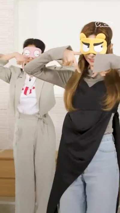 210930 Vice Asia TikTok Update: Double the VICE make it ✨ TWICE ✨@twice_tiktok_official Part 1