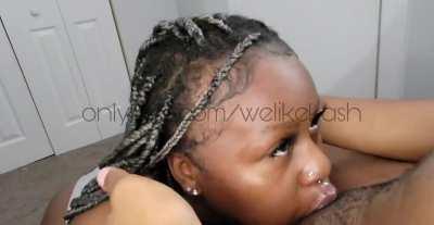 Who doesn’t love watching a pretty girl suck dick?