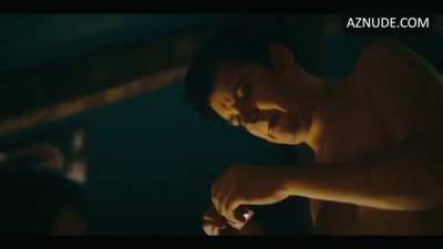 THIS SCENE! What the entire Sex Education series was building up to since the pilot episode! Otis and Maeve finally making love. Amazing. CINEMA. Kudos to Asa Butterfield and Emma Mackey for this. They done a great Job. 🩵