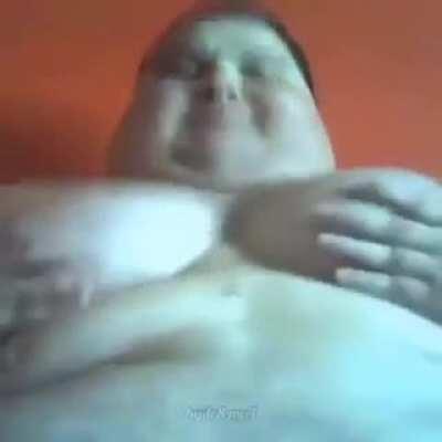 Fat mantitties