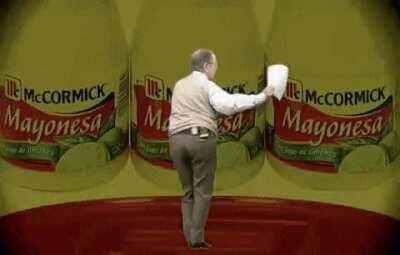 Maionesaa mackooornik, hay perdón helmans helmans