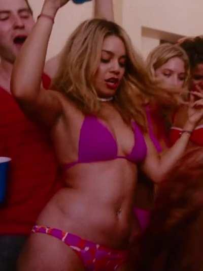 Merry Christmas to /r/CelebrityBelly! Here's Vanessa Hudgens In My Favorite Belly GIF
