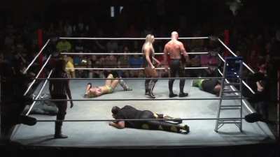 A whole load of low blows at the end of an HOH match (13k celebration post)