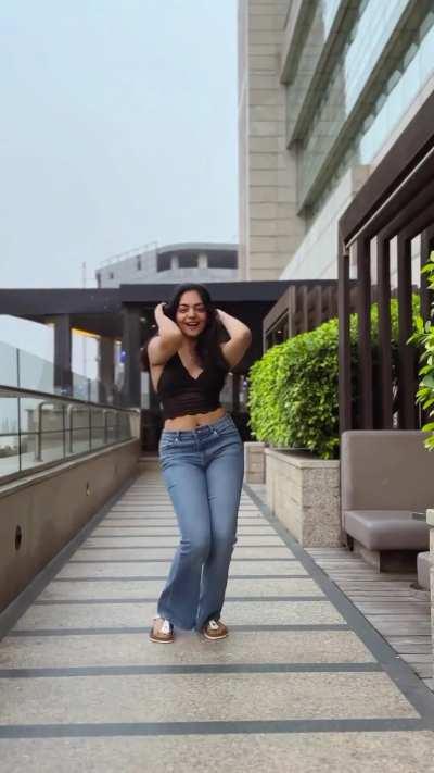 Ahaana Krishna 🍩🍑🤤