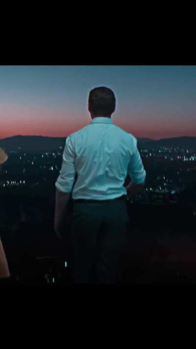 Guys I found a girl and her name is mia.