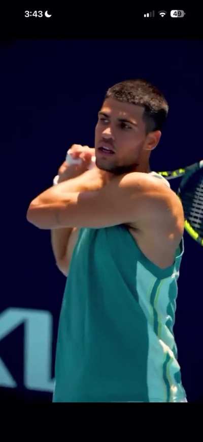 It’s actually insane that someone can look like this 🥵🔥