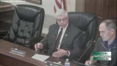 Another day in the clown world