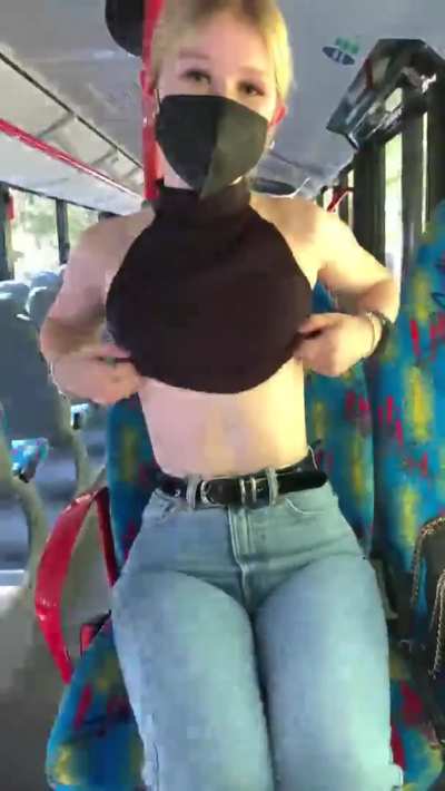 Dared to flash in the bus