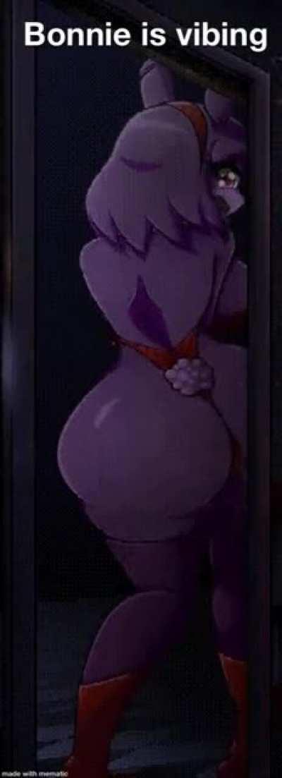 She do be vibing tho