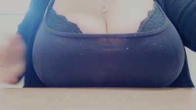 🥺18YO VIRGIN SENSITIVE MILKERS🥺