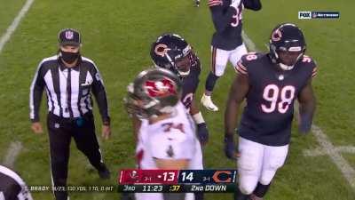 The way Mack judo tosses this Tackle...